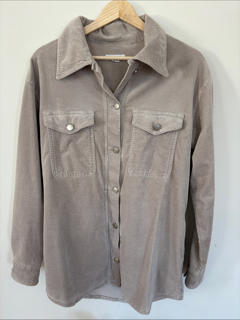 Good American Corduroy Button-Up Shirt Jacket - Taupe’s